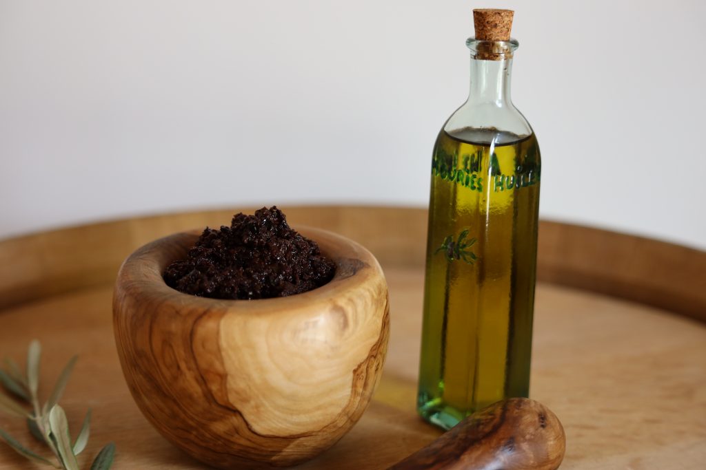 tapenade et huile d'olive de Provence